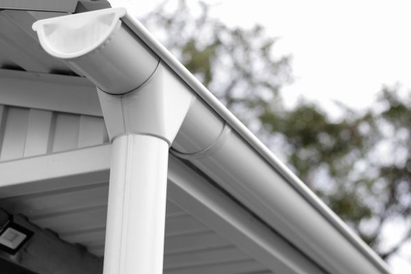 Vinyl Gutters Installation in Kenner