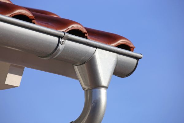 Steel Gutters Service in Kenner